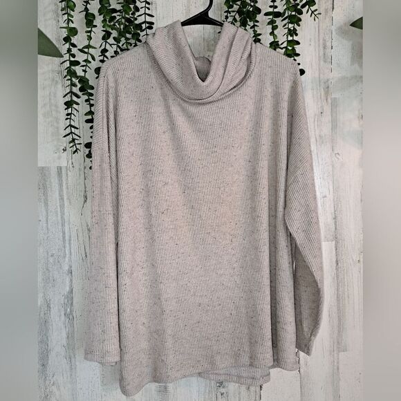 NWT Joan Vass NY Long Sleeve Turtleneck - Picture 1 of 10